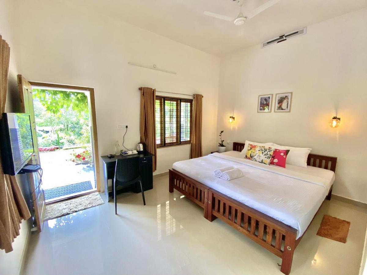 Flower Valley Plantation Homestay Муннар Экстерьер фото